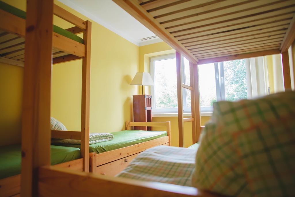 Hostel Lwowska26 Krakau Kamer foto