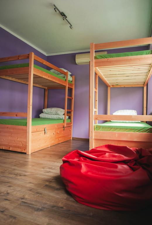 Hostel Lwowska26 Krakau Kamer foto